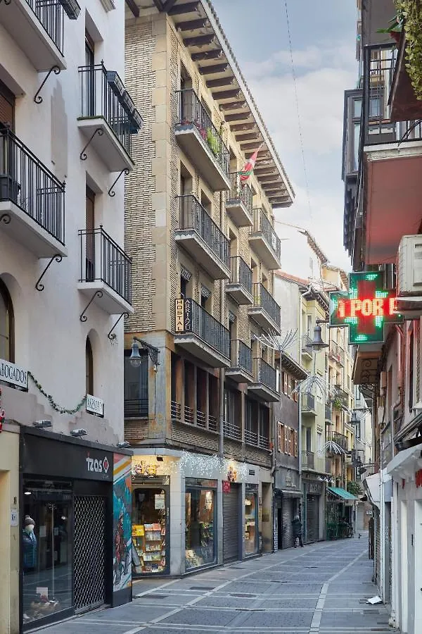 Hotell Hostal Arriazu Pamplona