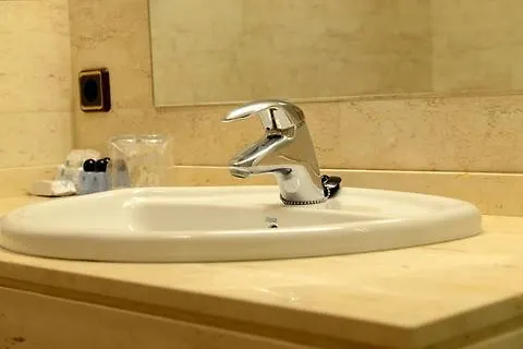 Hostal Arriazu Pamplona Hotell