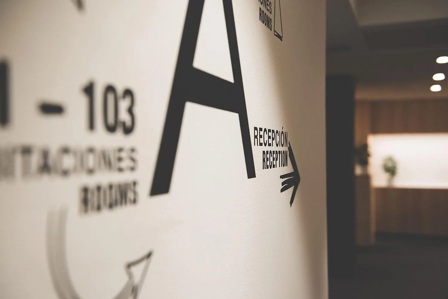 Hotell Hostal Arriazu Pamplona