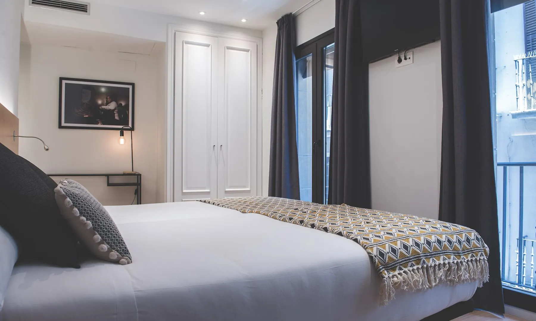 Hostal Arriazu Pamplona Hotell