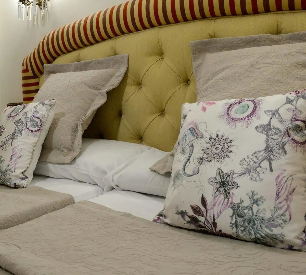 Hotell Hostal Arriazu Pamplona