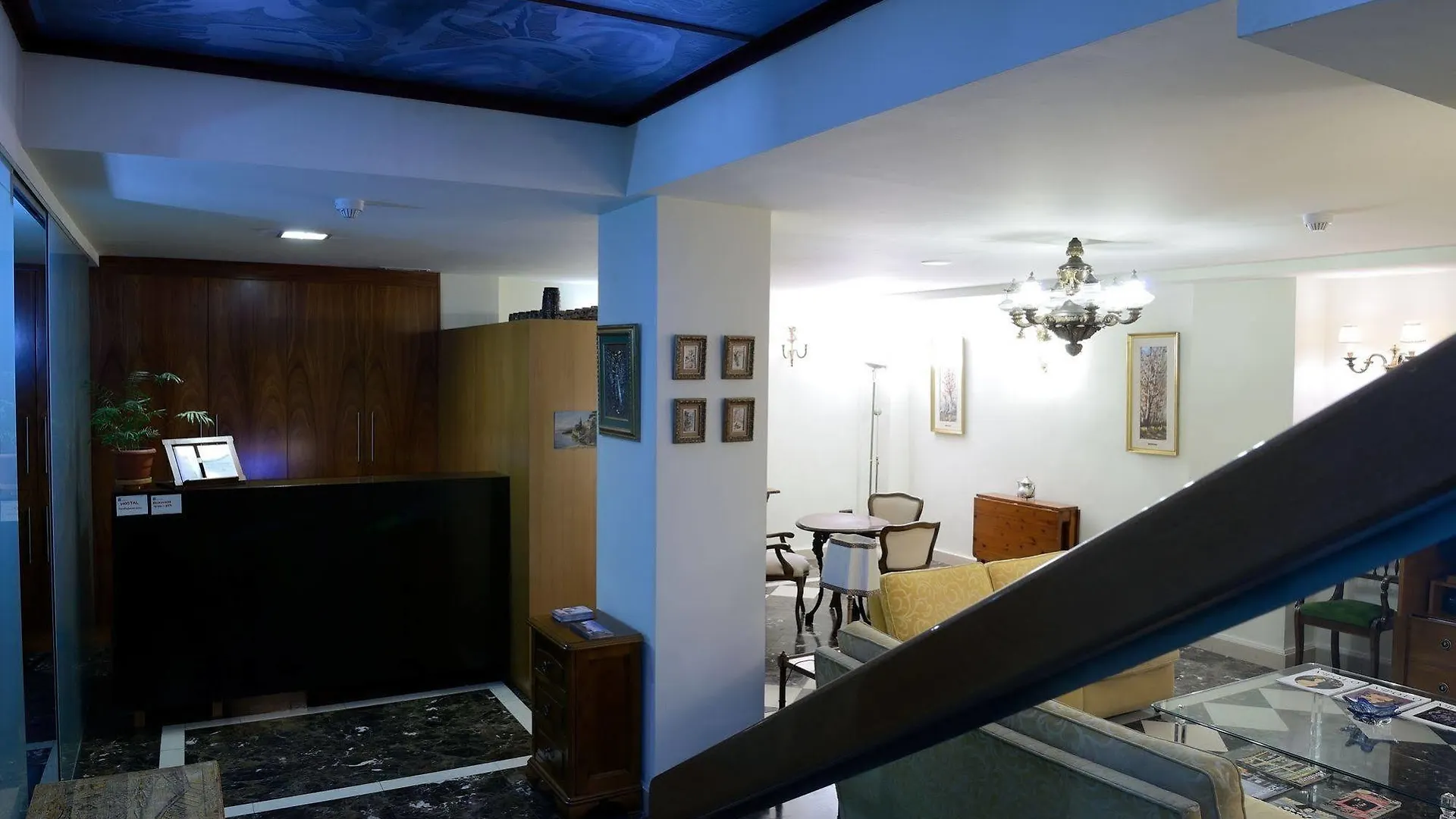 Hotell Hostal Arriazu Pamplona