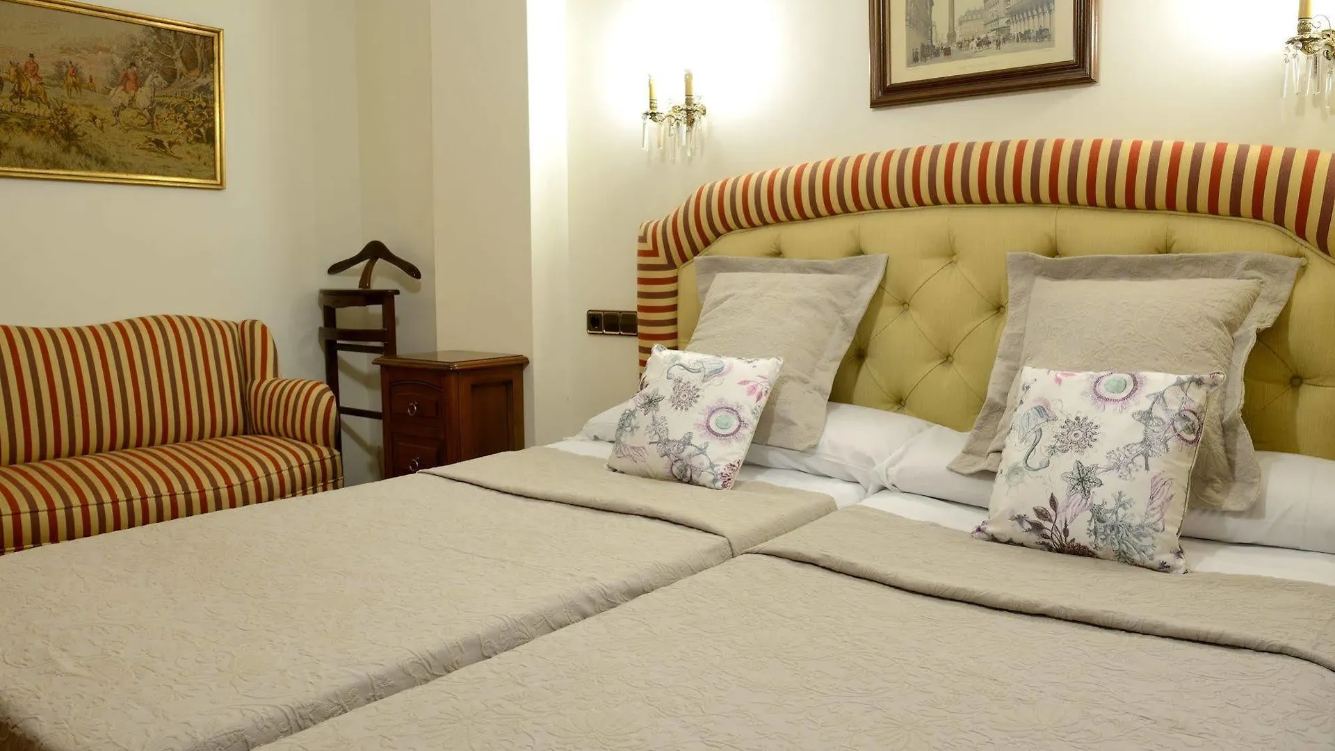Hostal Arriazu Pamplona