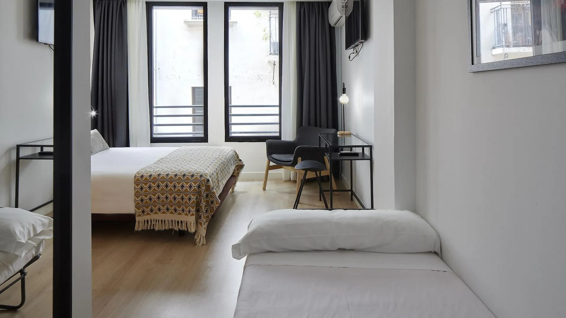Hotel Hostal Arriazu Pamplona