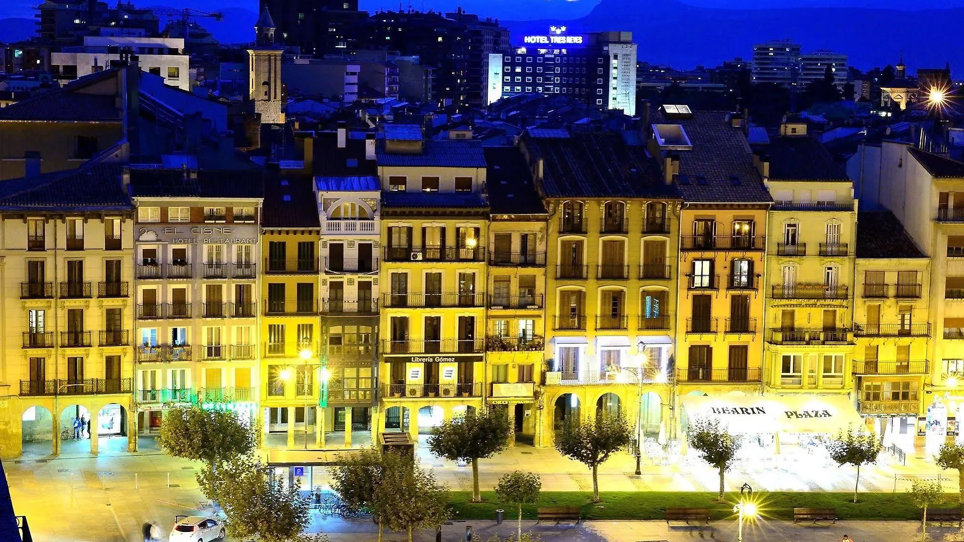 Hostal Arriazu Pamplona